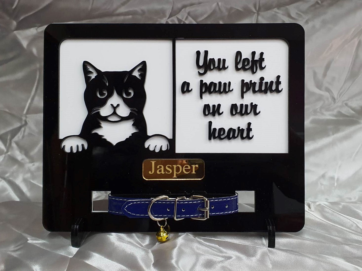 Personalised In Loving Memory Your Cats Collar Display Stand | John Alans