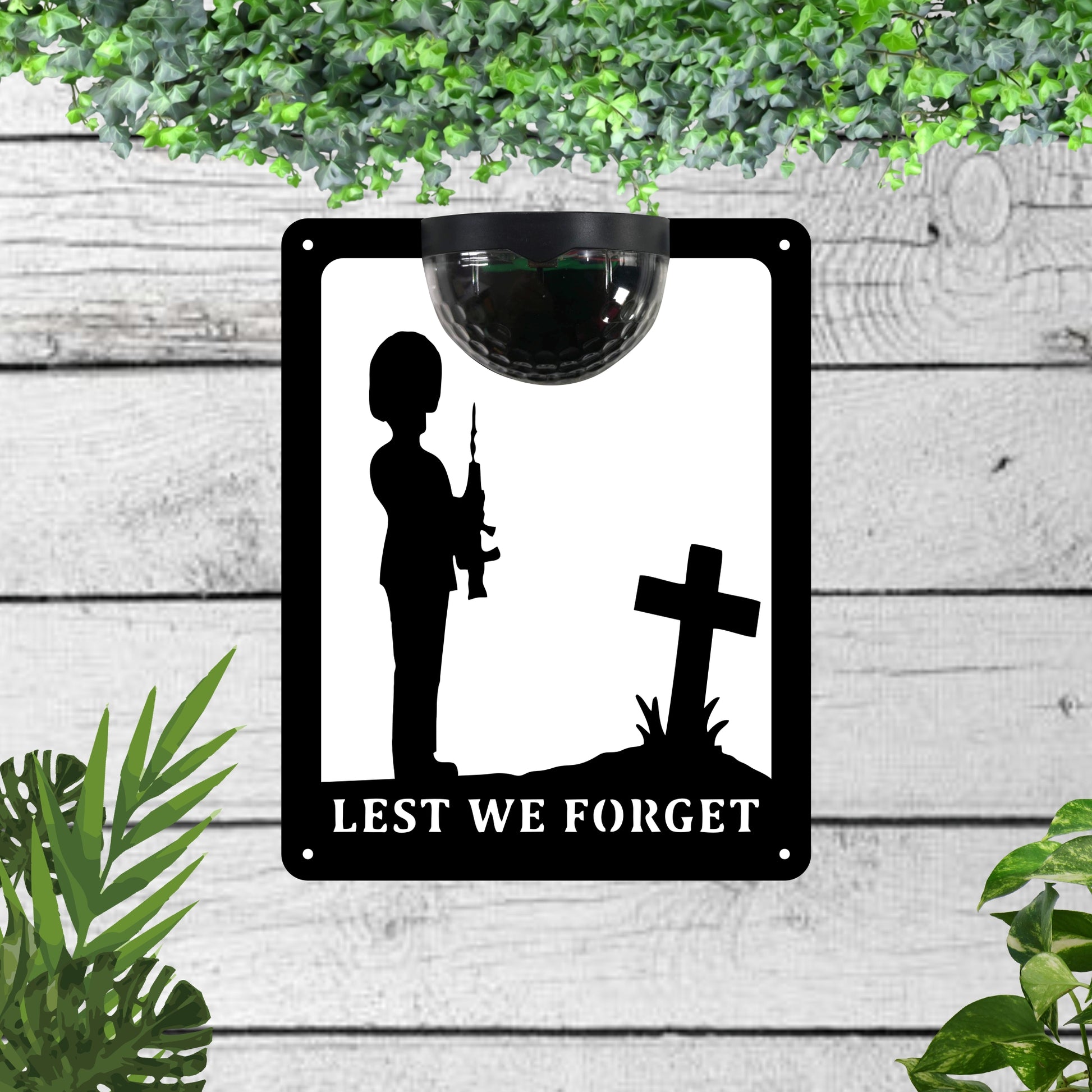 Garden Solar Light Wall Plaque Military 009 | John Alans