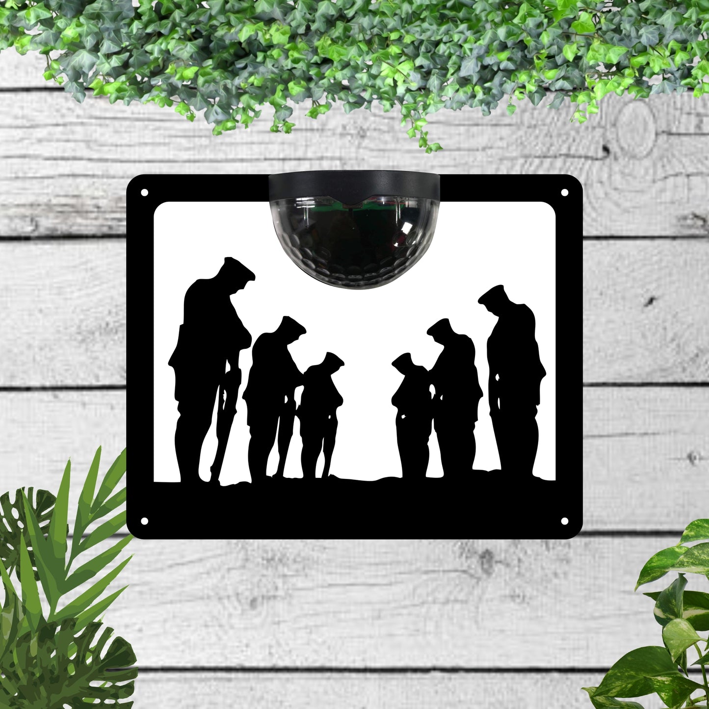 Garden Solar Light Wall Plaque Featuring Standing Soldiers Remembrance Plaque | John Alans